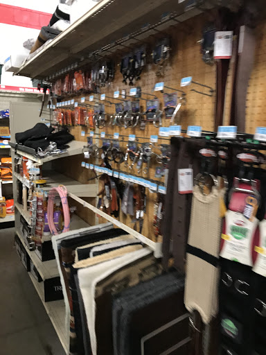 Home Improvement Store «Tractor Supply Co.», reviews and photos, 4601 E Grand River Ave, Howell, MI 48843, USA