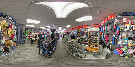 Tennis Store «The Court Sports Gear», reviews and photos, 79 Harbor Dr, Key Biscayne, FL 33149, USA