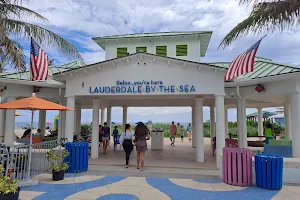 Lauderdale-by-the-Sea Beach image