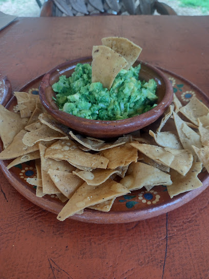 ANTOJITOS Y TAQUERIA “LA MARIA”