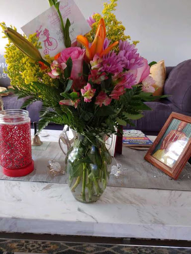 Florist «Bokay Florist», reviews and photos, 5255 Beechnut St, Houston, TX 77096, USA