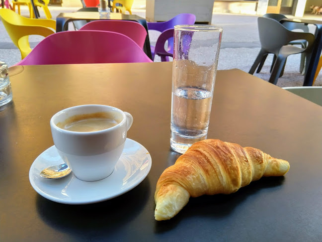 Rezensionen über Café du coin in La Chaux-de-Fonds - Café