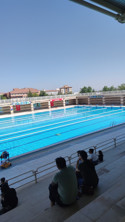 Gençlik Ve Spor Müdürlüğü Yüzme Havuzu