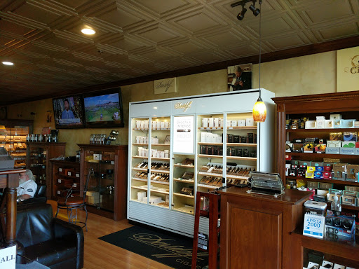 Lounge «Cigar Realm», reviews and photos, 11657 Lakeridge Pkwy, Ashland, VA 23005, USA