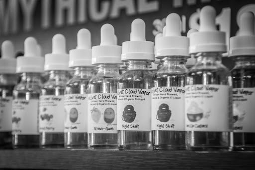 Tobacco Shop «New Cloud Vapor Vape Shop», reviews and photos, 1725 E 10th St d, Jeffersonville, IN 47130, USA