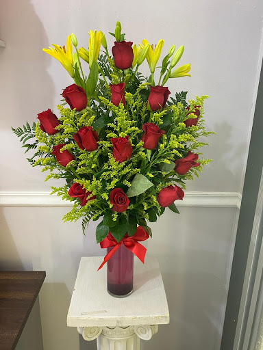 Florist «Floristeria Mia», reviews and photos, 513 Market St, Paterson, NJ 07501, USA