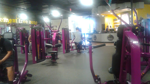 Gym «Planet Fitness», reviews and photos, 4135 Chicago Ave, Riverside, CA 92507, USA