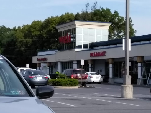 Shopping Mall «Manor Shopping Center», reviews and photos, 1234 Millersville Pike, Lancaster, PA 17603, USA