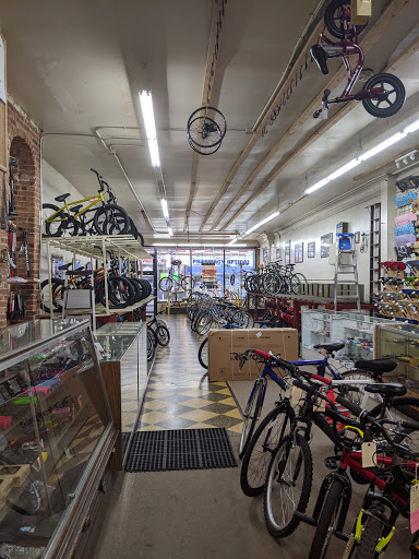 Bicycle Store «ADT Bike & Skate Shop (Arc De Triomphe Inc)», reviews and photos, 114-01 Jamaica Ave, Richmond Hill, NY 11418, USA