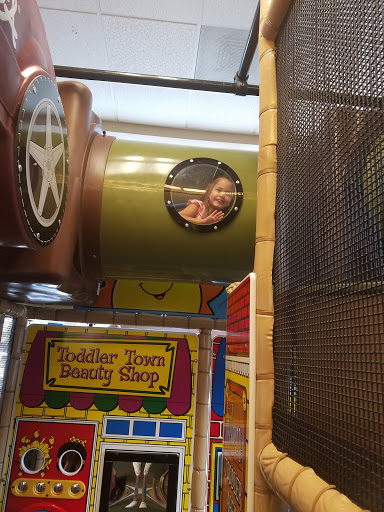 Fast Food Restaurant «Chick-fil-A», reviews and photos, 4132 US Hwy 98 N, Lakeland, FL 33810, USA