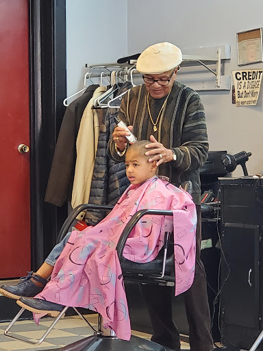 Barber Shop «Gifted Hands Barber Studios», reviews and photos, 1008 N 3rd St, Harrisburg, PA 17102, USA