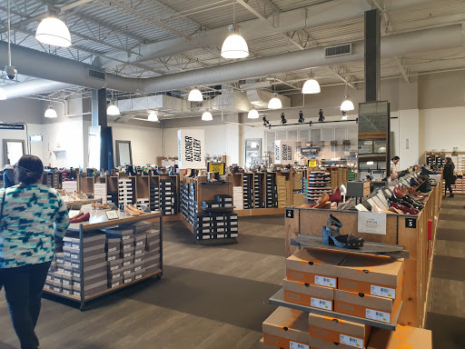 Shoe Store «DSW Designer Shoe Warehouse», reviews and photos, 10400 Old Georgetown Rd, Bethesda, MD 20814, USA