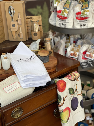 Gift Shop «Stylish Patina, Home+Gift Shop», reviews and photos, 410 S Maple Ave #114, Falls Church, VA 22046, USA