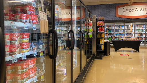 Grocery Store «Star Market», reviews and photos, 1070 Lexington St, Waltham, MA 02452, USA