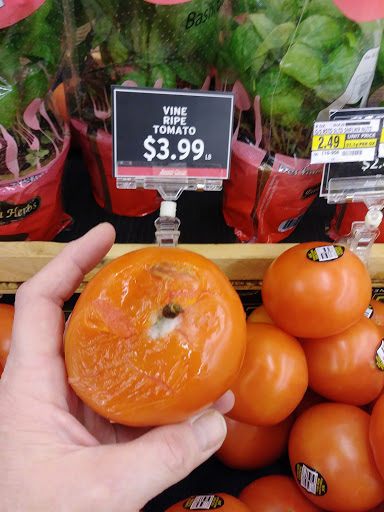 Grocery Store «Jewel-Osco», reviews and photos, 900 E Rollins Rd, Round Lake Beach, IL 60073, USA