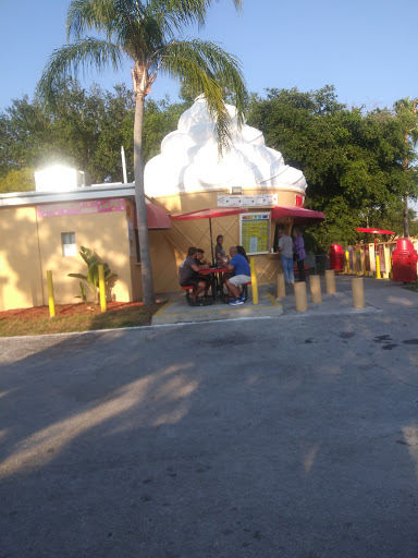 Ice Cream Shop «Twistee Treat», reviews and photos, 7449 Laredo Dr, Hudson, FL 34667, USA