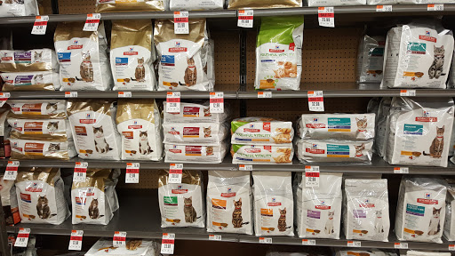 Pet Supply Store «Pet Supplies Plus», reviews and photos, 9500 Dorchester Rd #350, Summerville, SC 29485, USA