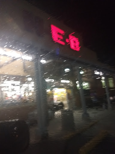 Grocery Store «H-E-B Grocery», reviews and photos, 2424 N 16th St, Orange, TX 77630, USA