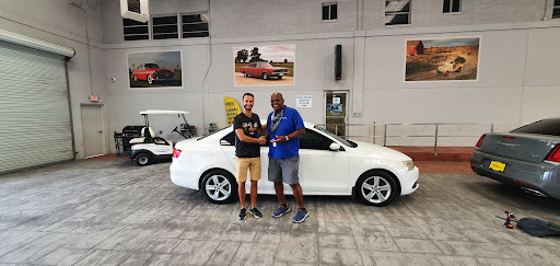 Used Car Dealer «Mac Haik Chrysler Dodge Jeep Ram», reviews and photos, 12111 Katy Fwy, Houston, TX 77079, USA