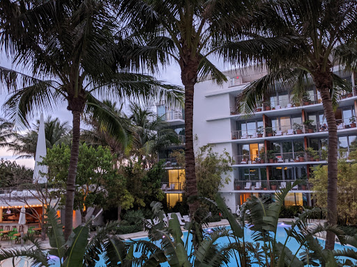 Restaurant «Market at EDITION», reviews and photos, 2901 Collins Ave, Miami Beach, FL 33140, USA