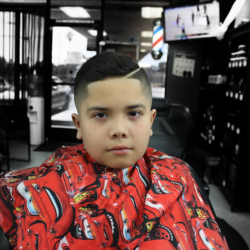 Barber Shop «Five Star Barber Shop», reviews and photos, 15324 Merrill Ave, Fontana, CA 92335, USA