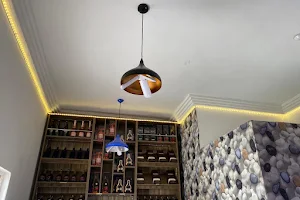 Sissoko wine bar image
