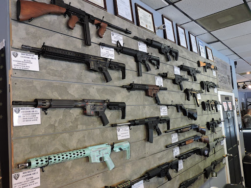 Gun Shop «Double Tap Tactical», reviews and photos, 2126 Fort Campbell Blvd, Clarksville, TN 37042, USA