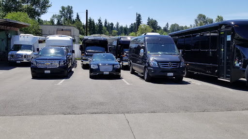 A & A Limousine of Seattle Limousine