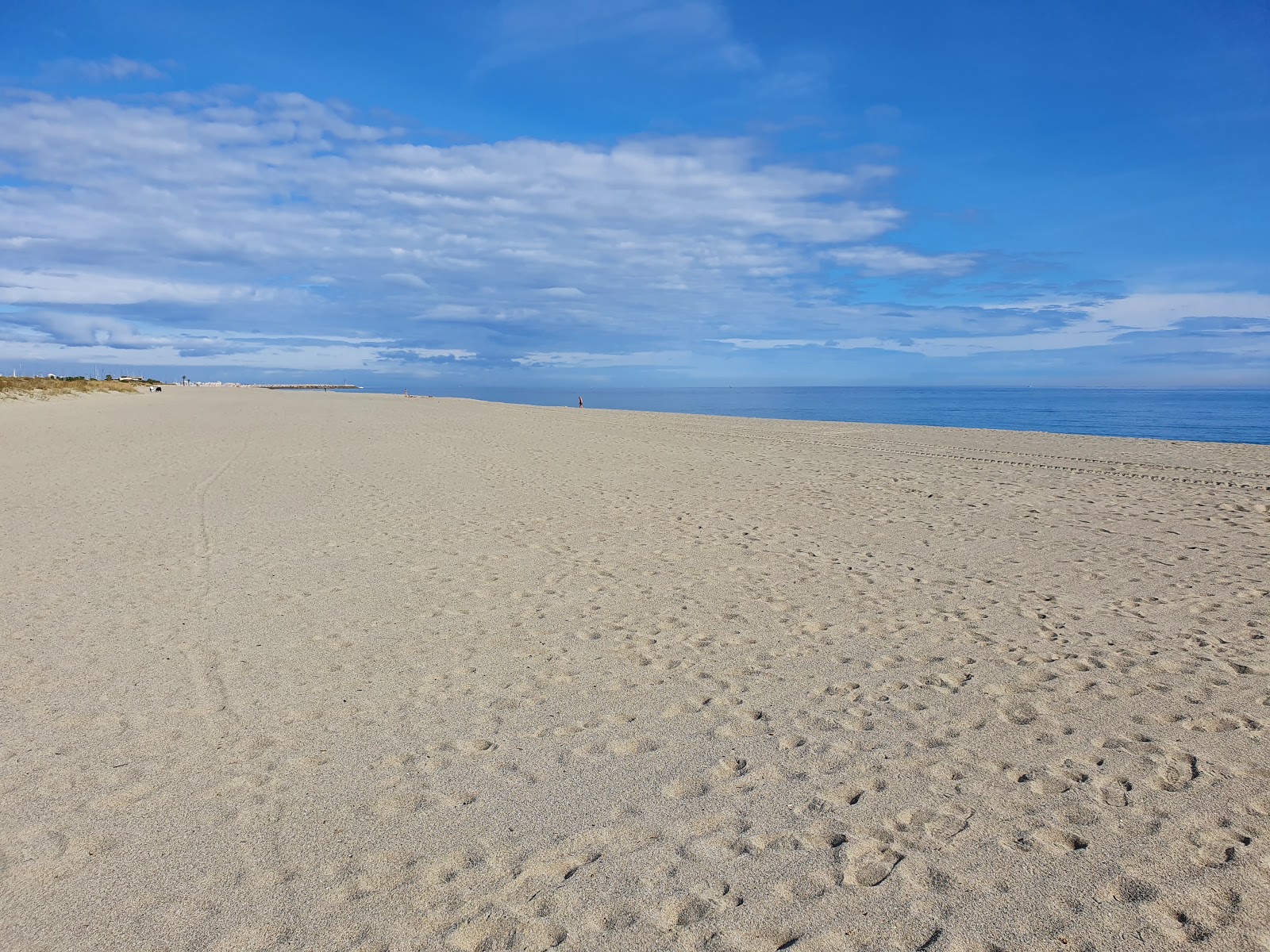 Saint-Cyprien beach photo #3