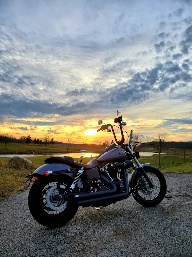 Golf Course «Airport Greens Golf Course», reviews and photos, 28980 White Rd, Willoughby Hills, OH 44092, USA