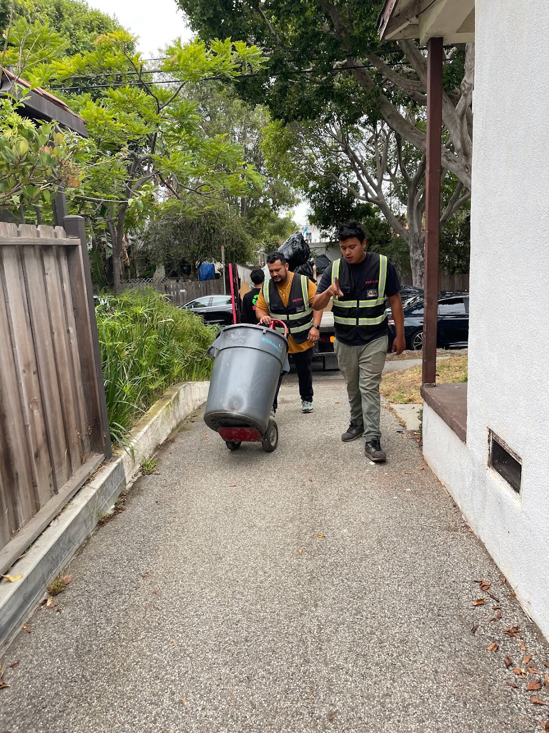 West la hauling junk removal