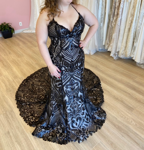 Bridal Shop «Facchianos Bridal and Formal Attire», reviews and photos, 4910 W Kenosha St, Broken Arrow, OK 74012, USA