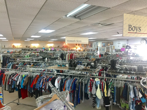 Thrift Store «Village Thrift», reviews and photos, 12436 Warwick Blvd, Newport News, VA 23606, USA