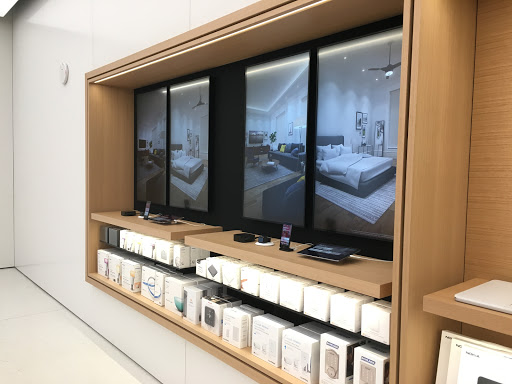 Computer Store «Apple Northbrook», reviews and photos, 1310 Northbrook Ct, Northbrook, IL 60062, USA