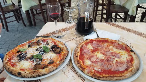 La Vecchia Masseria - Pizzeria Ristorante Mondello - Parcheggio interno gratuito in Palermo, Città Metropolitana di Palermo