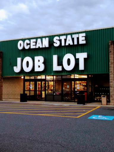 Discount Store «Ocean State Job Lot», reviews and photos, 2291 Northampton St, Holyoke, MA 01040, USA
