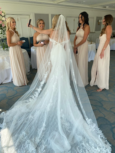 Bridal Shop «Bella Bridal Gallery», reviews and photos, 4301 Orchard Lake Rd Suite 190, West Bloomfield Township, MI 48323, USA