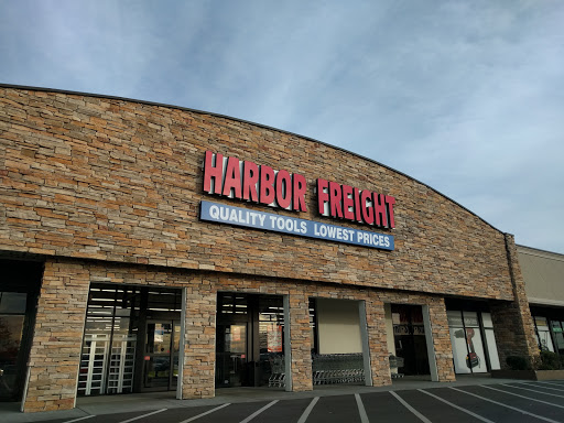 Hardware Store «Harbor Freight Tools», reviews and photos, 707 S Madison Ave #1, Greenwood, IN 46143, USA