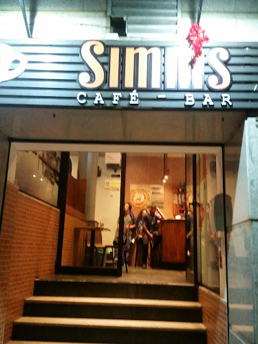 SIMMS Café-Bar - Bar