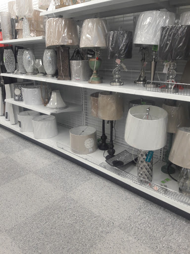 Clothing Store «Ross Dress for Less», reviews and photos, 10700 MacArthur Blvd, Oakland, CA 94605, USA