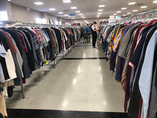 Thrift Store «Superior Thrift Store», reviews and photos, 1135 N Wilson Way, Stockton, CA 95205, USA