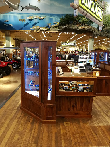 Sporting Goods Store «Bass Pro Shops», reviews and photos, 10501 Palm River Rd, Tampa, FL 33619, USA