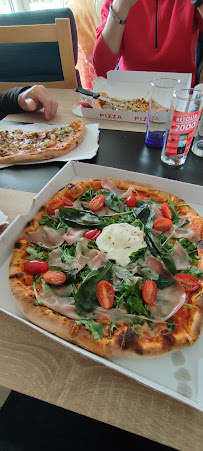 Plats et boissons du Pizzeria Presto Pizza Cernay - n°5