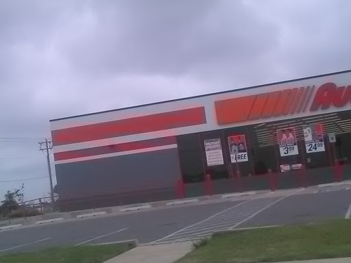 Auto Parts Store «AutoZone», reviews and photos, 771 SW 19th St, Moore, OK 73160, USA
