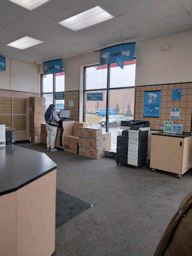 Shipping and Mailing Service «The UPS Store», reviews and photos, 1146 S Waukegan Rd, Waukegan, IL 60085, USA
