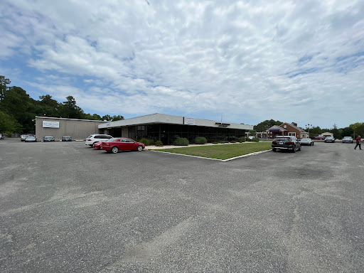 Used Car Dealer «Auto Haus (Williamsburg)», reviews and photos, 212 2nd St, Williamsburg, VA 23185, USA