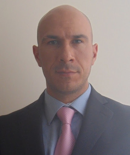 Dr. Enrique Murcio Pérez