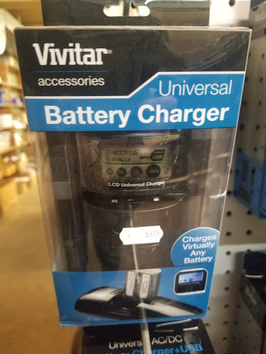 Discount Store «Salvage Discount Store», reviews and photos, 4307 Kernersville Rd, Kernersville, NC 27284, USA