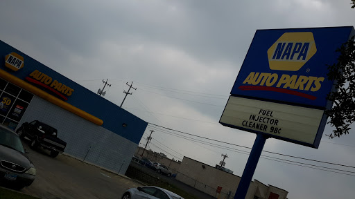 Auto Parts Store «NAPA Auto Parts - Genuine Parts Company», reviews and photos, 2010 Pat Booker Rd, Universal City, TX 78148, USA