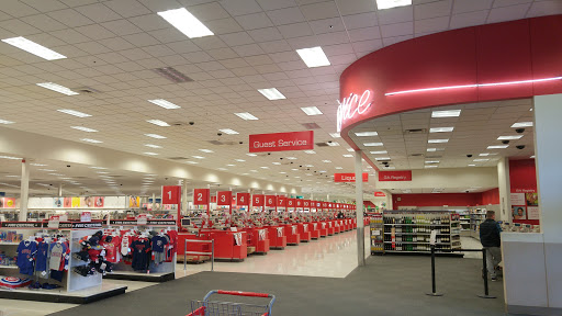 Department Store «Target», reviews and photos, 3885 E Main St, St Charles, IL 60174, USA